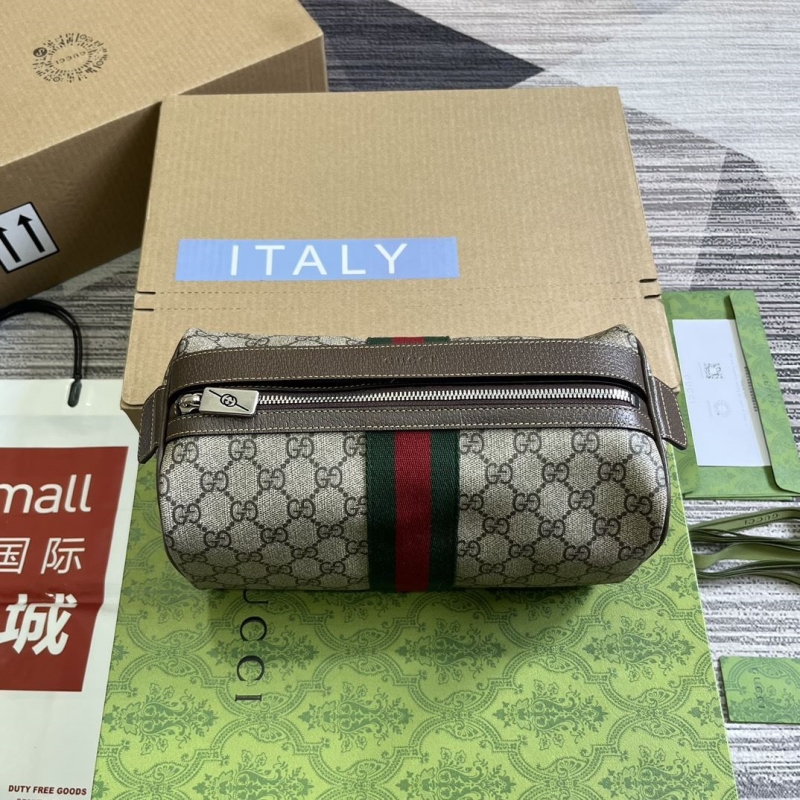 G*u*i cosmetic bags